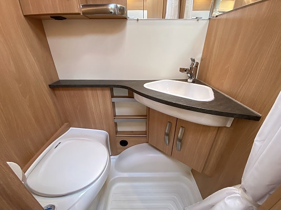 Knaus Sûdwind Silver Selection 460 EU *Truma *Elpatron * 16 of 20
