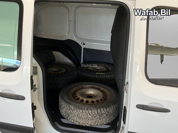 Renault Kangoo Express 9 of 15