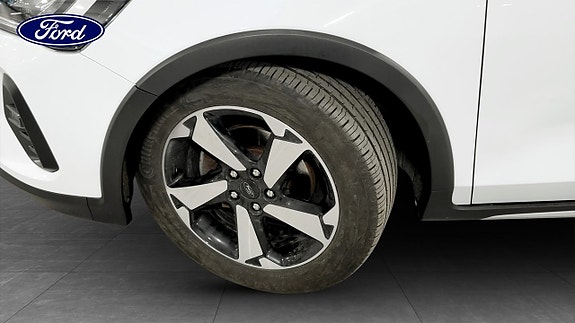 Ford Focus 9 of 9