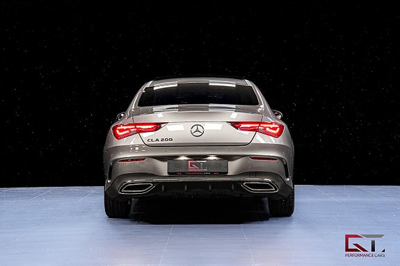 Mercedes-Benz CLA200 7 of 19