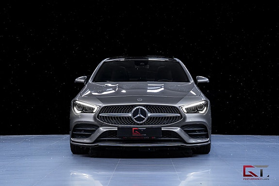 Mercedes-Benz CLA200 3 of 5
