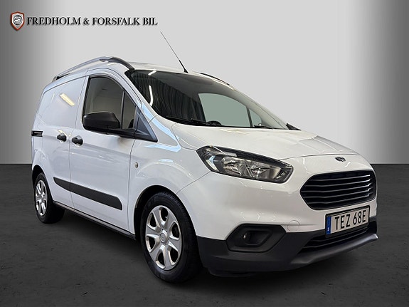 Ford Transit Courier 6 of 18