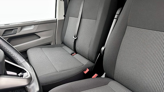 Volkswagen Transporter 8 of 18