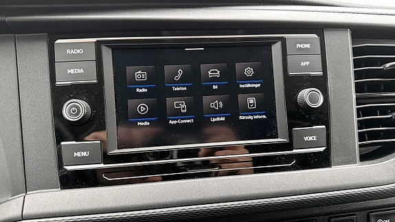 Volkswagen Transporter 14 of 18