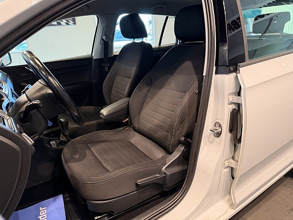 Skoda Rapid Spaceback 10 of 23