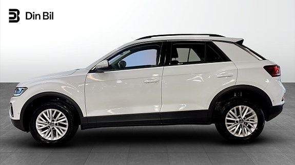 Volkswagen T-Roc 2 of 19