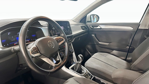 Volkswagen T-Roc 7 of 19