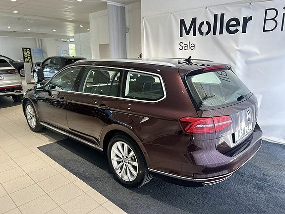 Volkswagen Passat 5 of 5