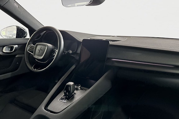 Polestar 2 28 of 30