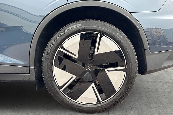 Polestar 2 7 of 20