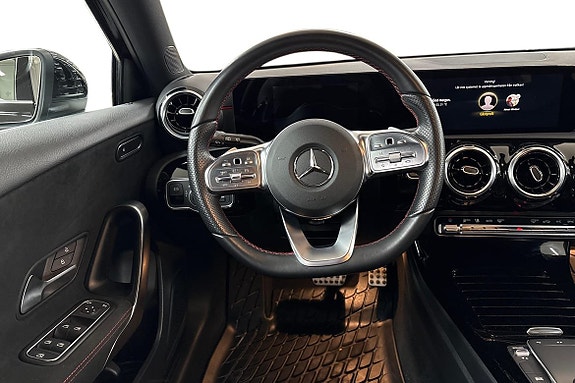Mercedes-Benz A180 11 of 21