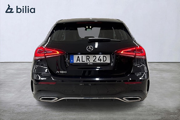Mercedes-Benz A180 5 of 5