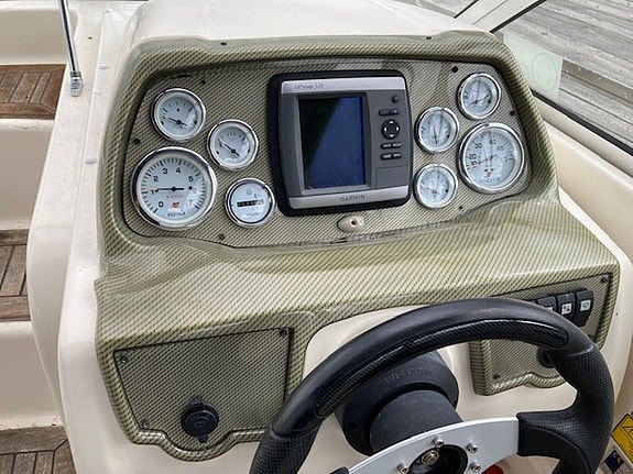 Bella 600 DC -10 Mercruiser 3,0 6 of 10