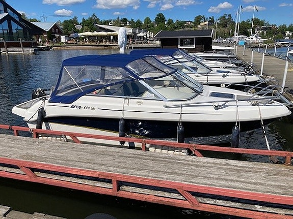 Bella 600 DC -10 Mercruiser 3,0 10 of 10