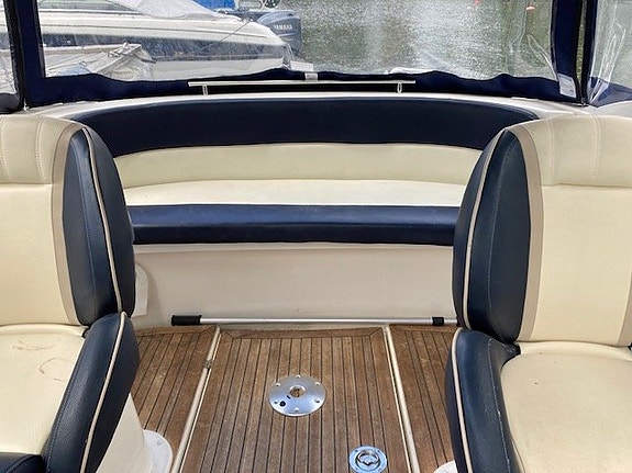 Bella 600 DC -10 Mercruiser 3,0 3 of 5