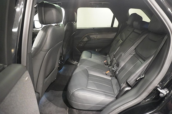 Land Rover Range Rover Sport 5 of 5