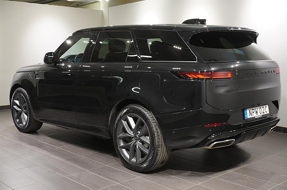 Land Rover Range Rover Sport 3 of 5