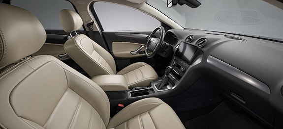 Ford Mondeo 5 of 7