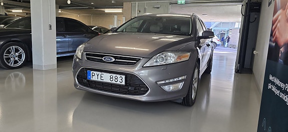 Ford Mondeo 2 of 8