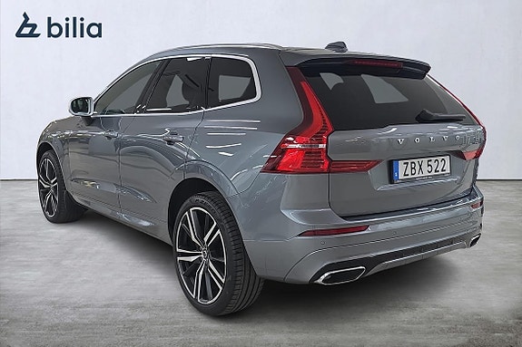 Volvo XC60 2 of 5