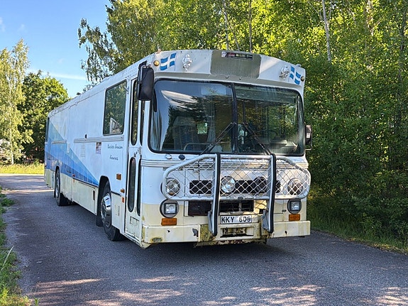 Volvo B58-60 5 of 23
