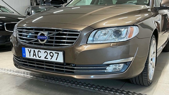 Volvo V70 10 of 19
