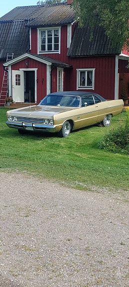 Plymouth Fury 2 of 7