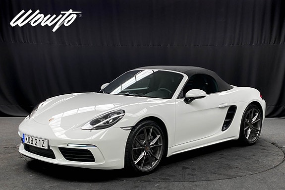 Porsche 718 Boxster 2 of 5