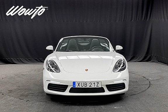 Porsche 718 Boxster 3 of 5