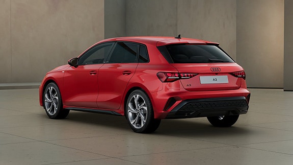 Audi A3 3 of 5