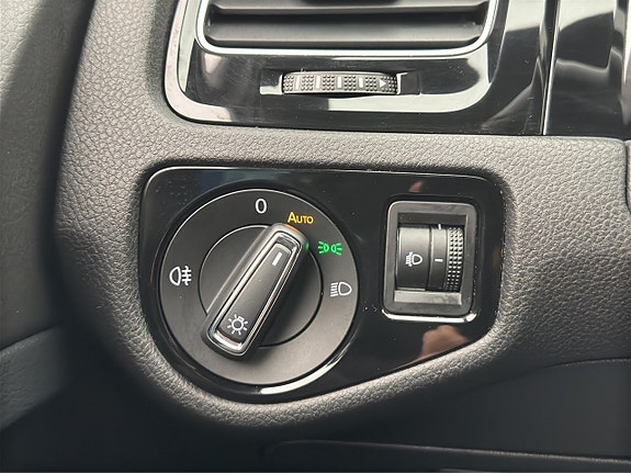 Volkswagen Golf I 26 of 27