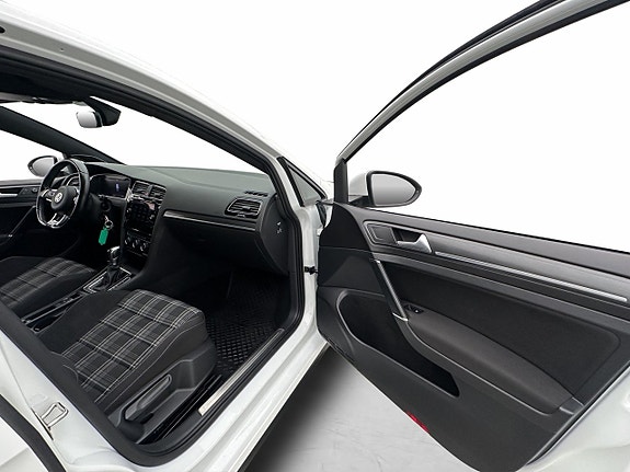Volkswagen Golf I 12 of 27