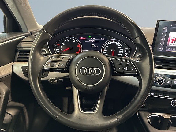 Audi A4 15 of 21
