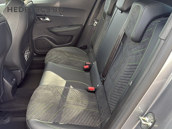 Peugeot 2008 8 of 14