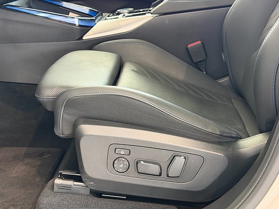 BMW X3 12 of 28