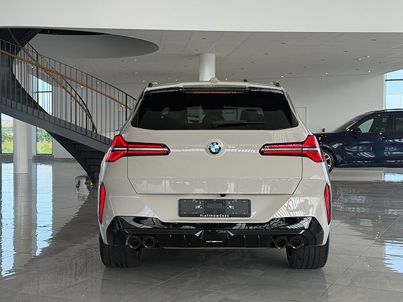 BMW X3 4 of 5