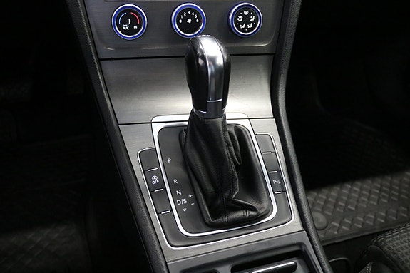 Volkswagen Golf I 19 of 22