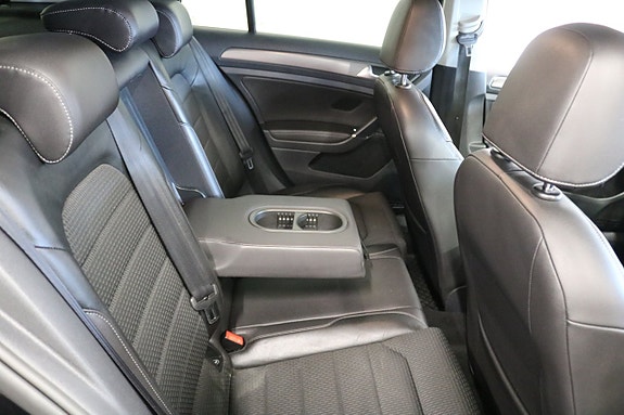 Volkswagen Golf I 9 of 22