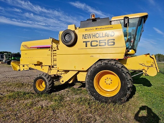 New Holland TC 56 Rotary Separator 4 of 5