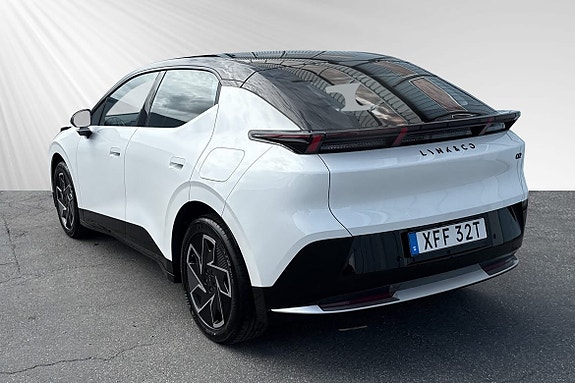 Lynk & Co 02 3 of 15