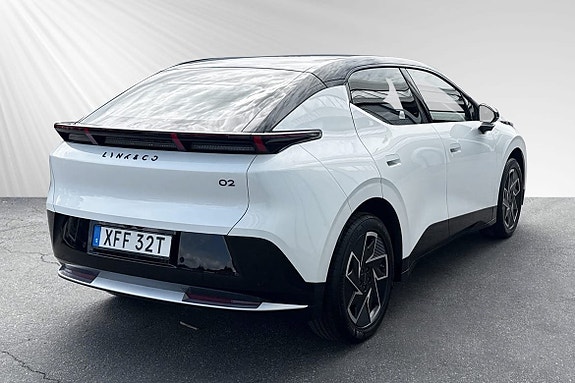 Lynk & Co 02 4 of 15