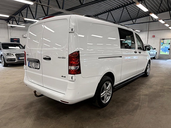 Mercedes-Benz Vito 119 4 of 5