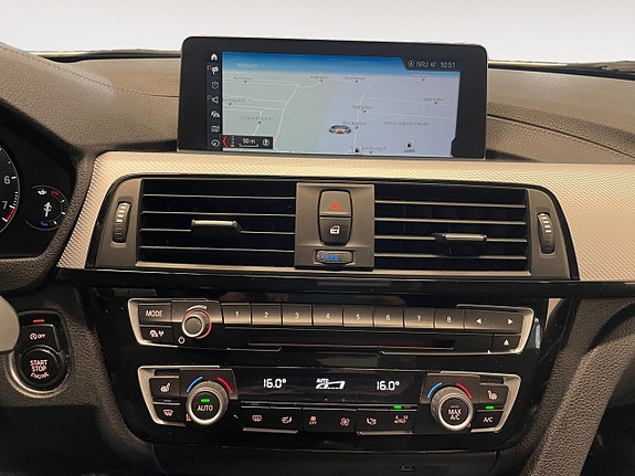 BMW 320 15 of 16