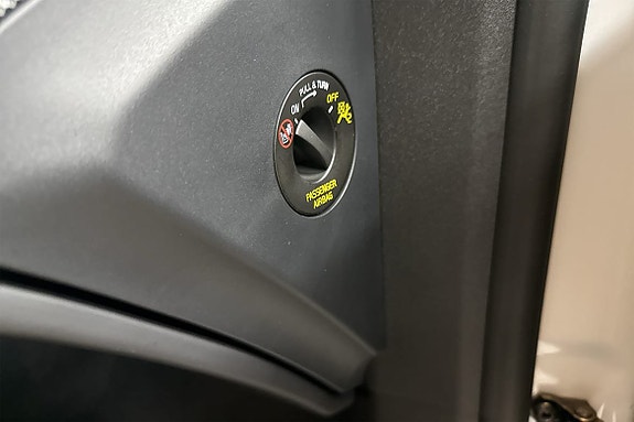 Polestar 4 16 of 20