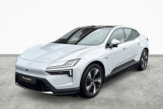 Polestar 4 7 of 20