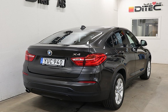 BMW X4 3 of 16