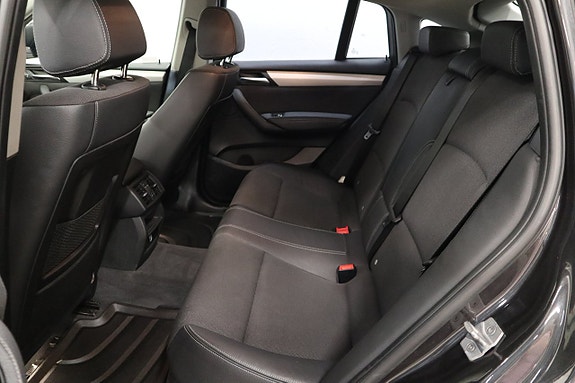 BMW X4 12 of 16