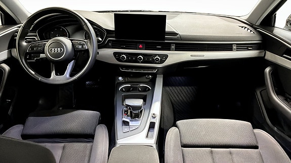 Audi A4 4 of 5