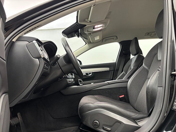 Volvo V90 15 of 26