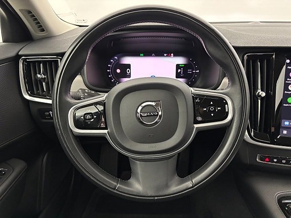 Volvo V90 18 of 26